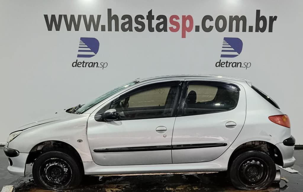 Peugeot 206 14 Presenc 2005 — foto 2