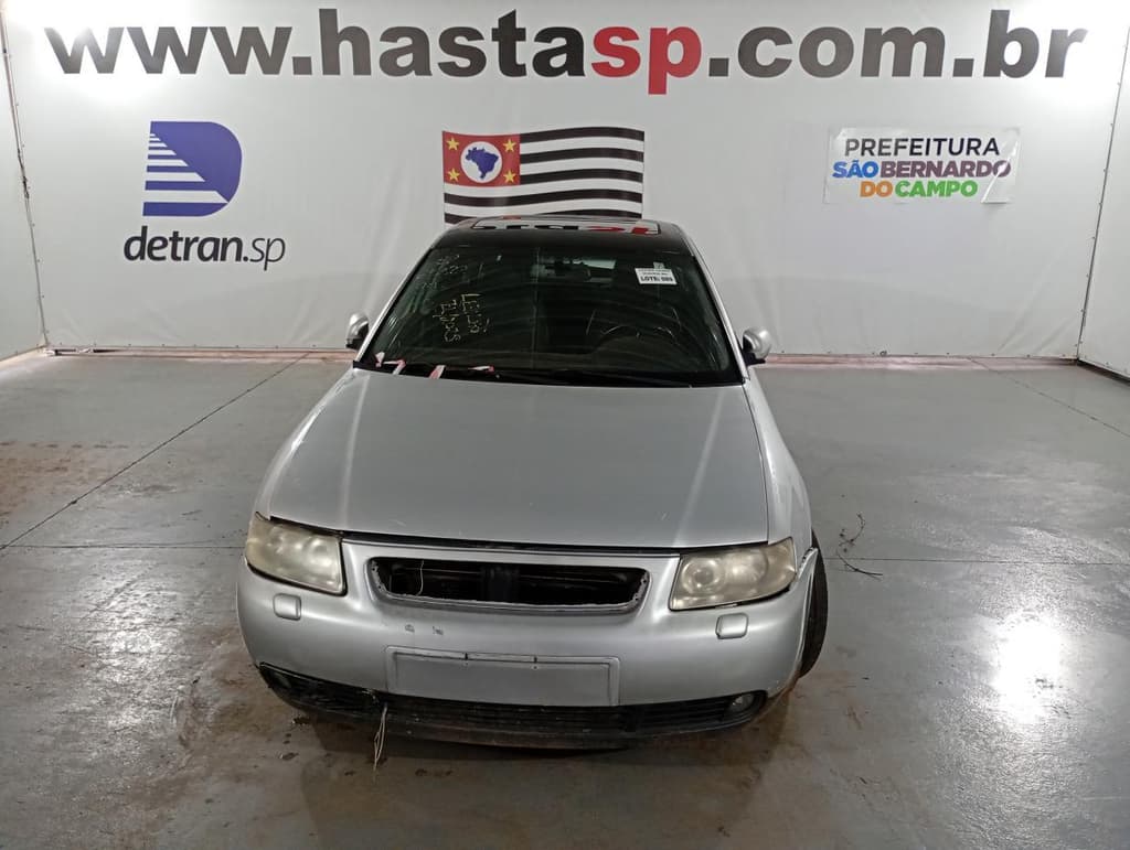 Audi A3 1.8t 2005, prata