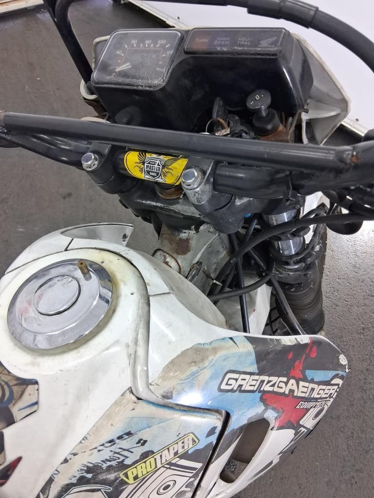 Honda XR 200r 1997 — foto 5
