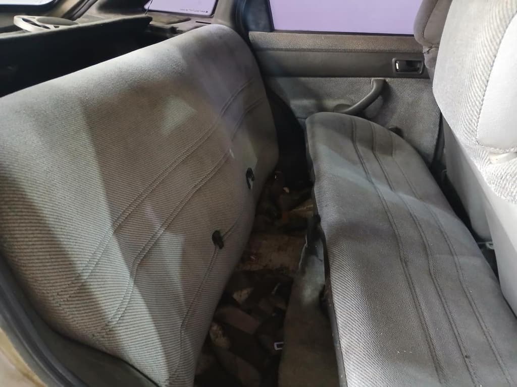Volkswagen Pointer 1.8i 1996 — foto 5