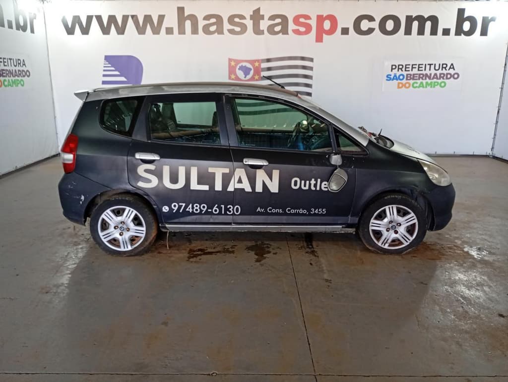 Honda FIT LX 2004 — foto 1
