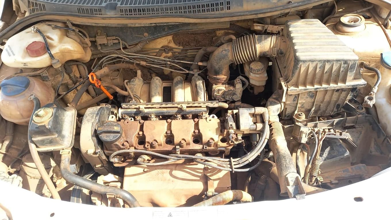 Volkswagen Saveiro CS ST MB 2015 — foto 3