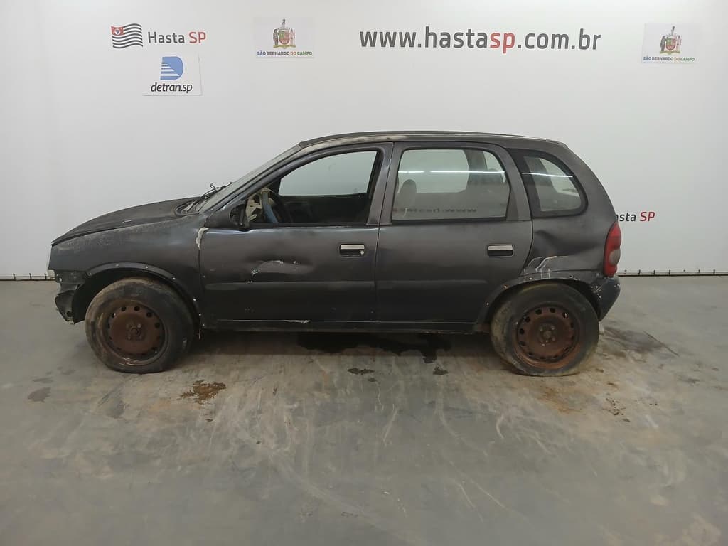 Chevrolet Corsa Mileniun 2002 — foto 6