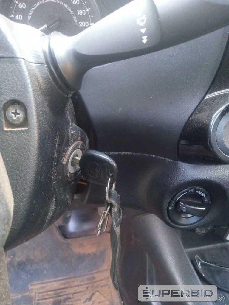 Toyota Hilux 2017 — foto 8