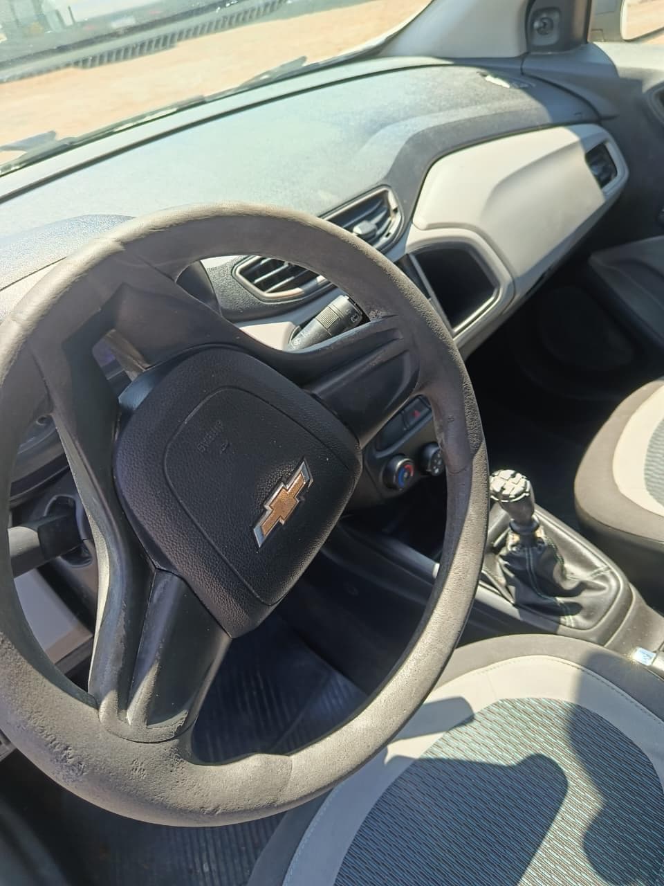 Chevrolet Onix 2016 — foto 3