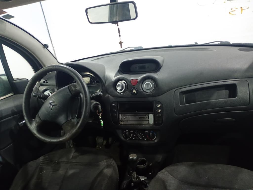 Citroën C3 GLX 14 Flex 2008 — foto 5