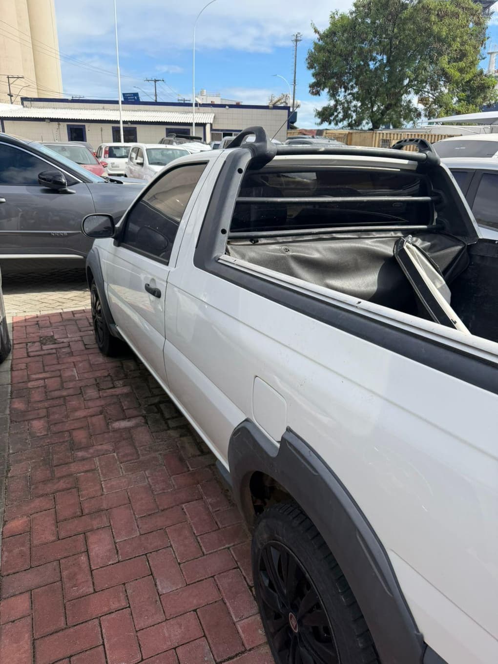 Fiat Strada 2020 — foto 6