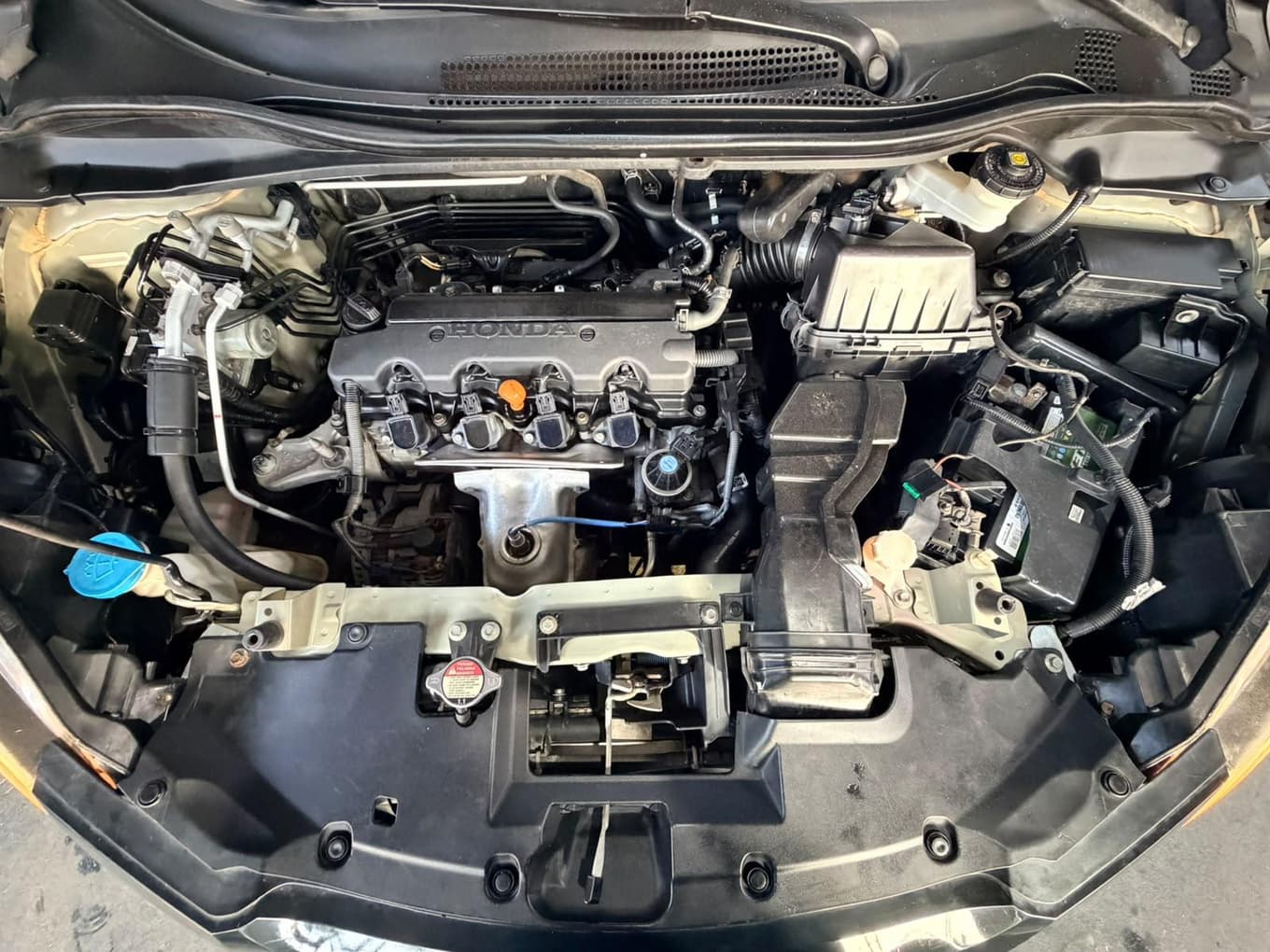 Honda Hr-v 2016 — foto 4