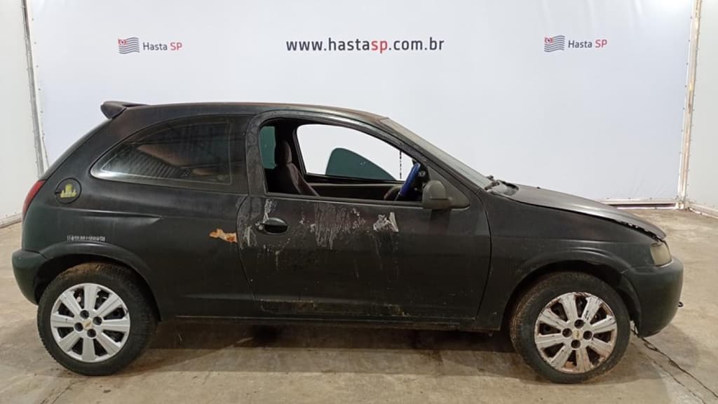 Chevrolet Celta 2001 — foto 4