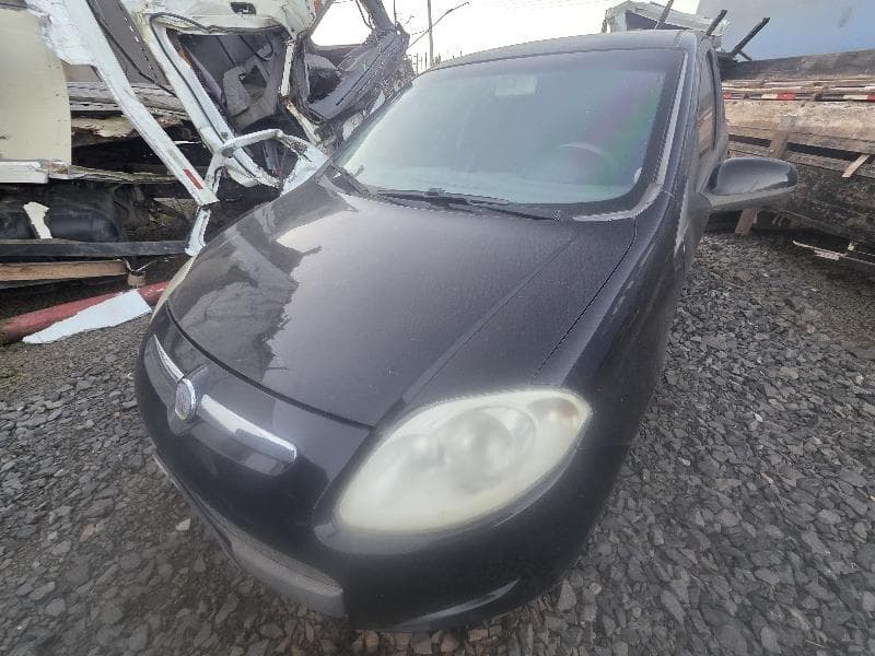 Fiat Palio Attractiv 1.0 2011