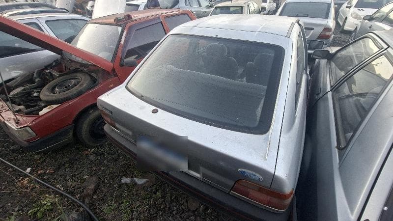 Ford Escort L 1993 — foto 6