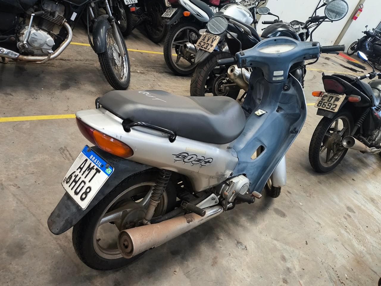 Honda C100 BIZ Mais, 2005 — foto 3