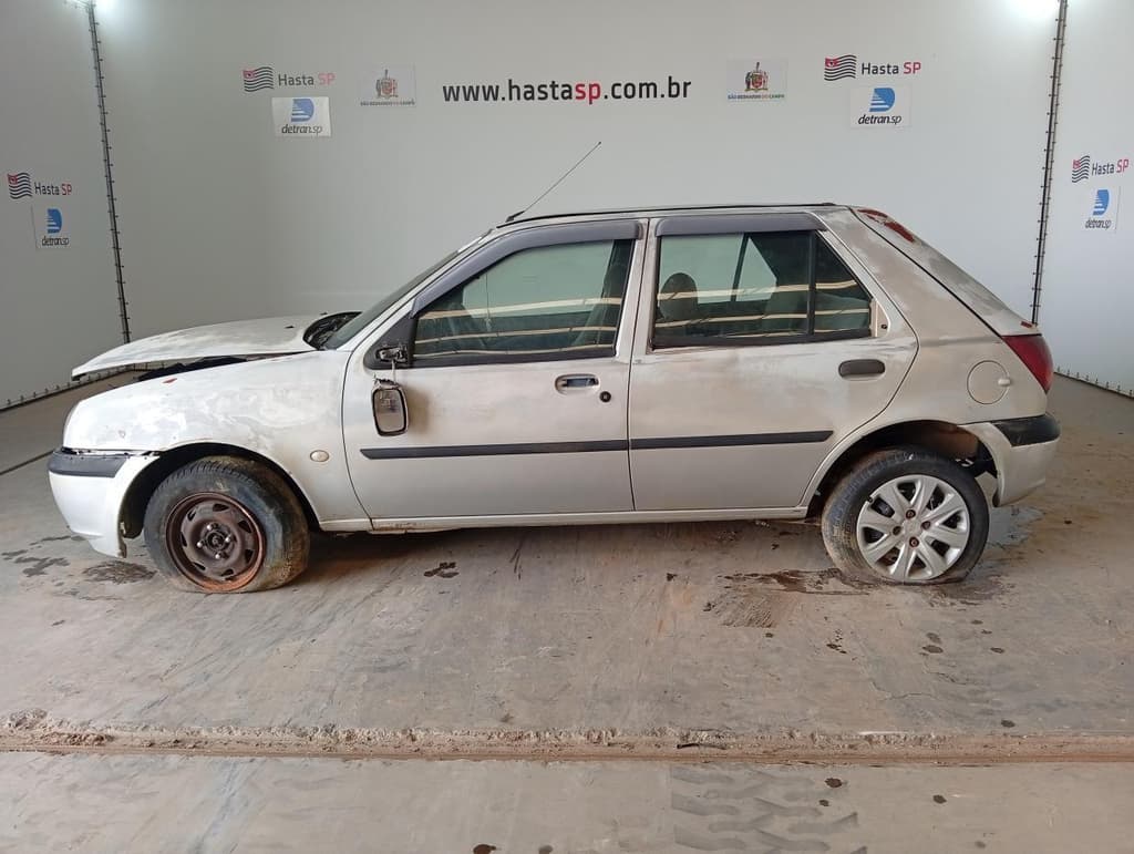 Ford Fiesta GL 2000 — foto 2