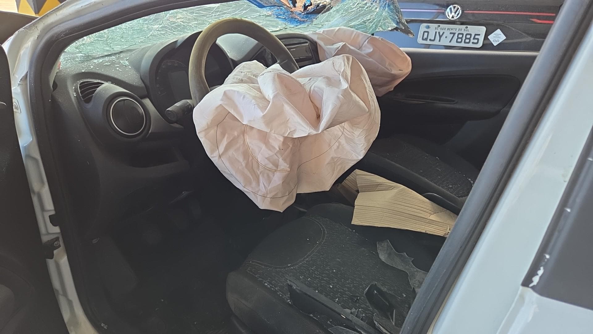 Fiat UNO Economy de 2016 — foto 8