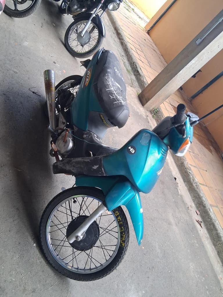Honda BIZ 2000