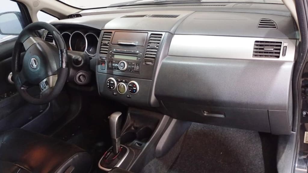 Nissan Nissan Tiida 18sl Flex 2013 — foto 5