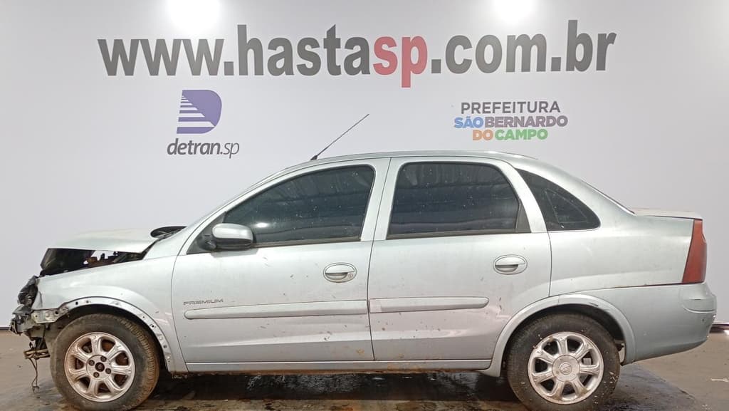 Chevrolet Corsa Sedan Premium 2009 — foto 2