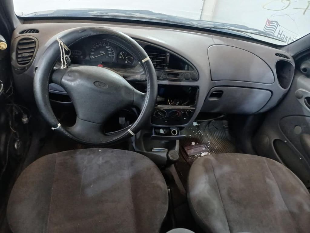 Ford Fiesta 1998 — foto 4