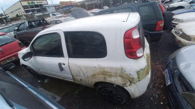 Fiat UNO Vivace 1.0 2014 — foto 9