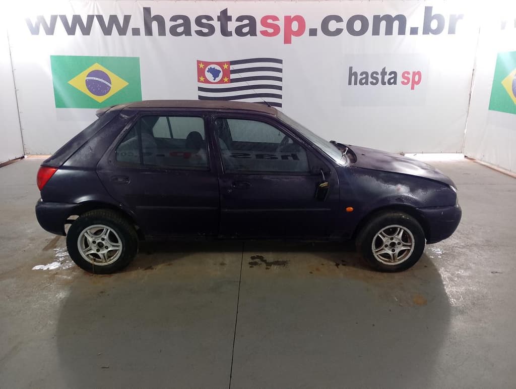 Ford Fiesta 1998 — foto 2