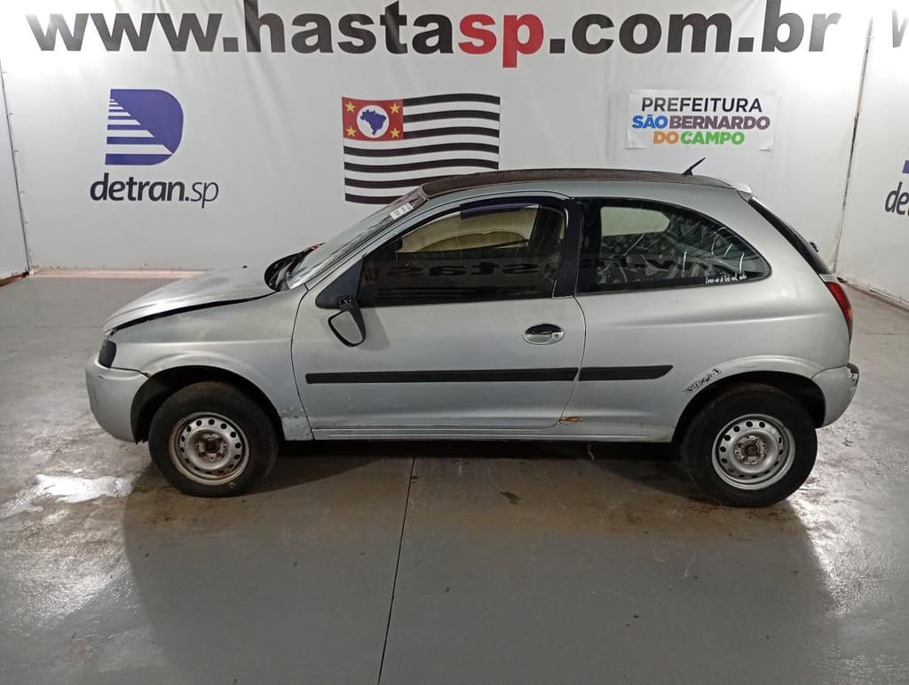 Chevrolet Celta 3 Portas 2001 — foto 2