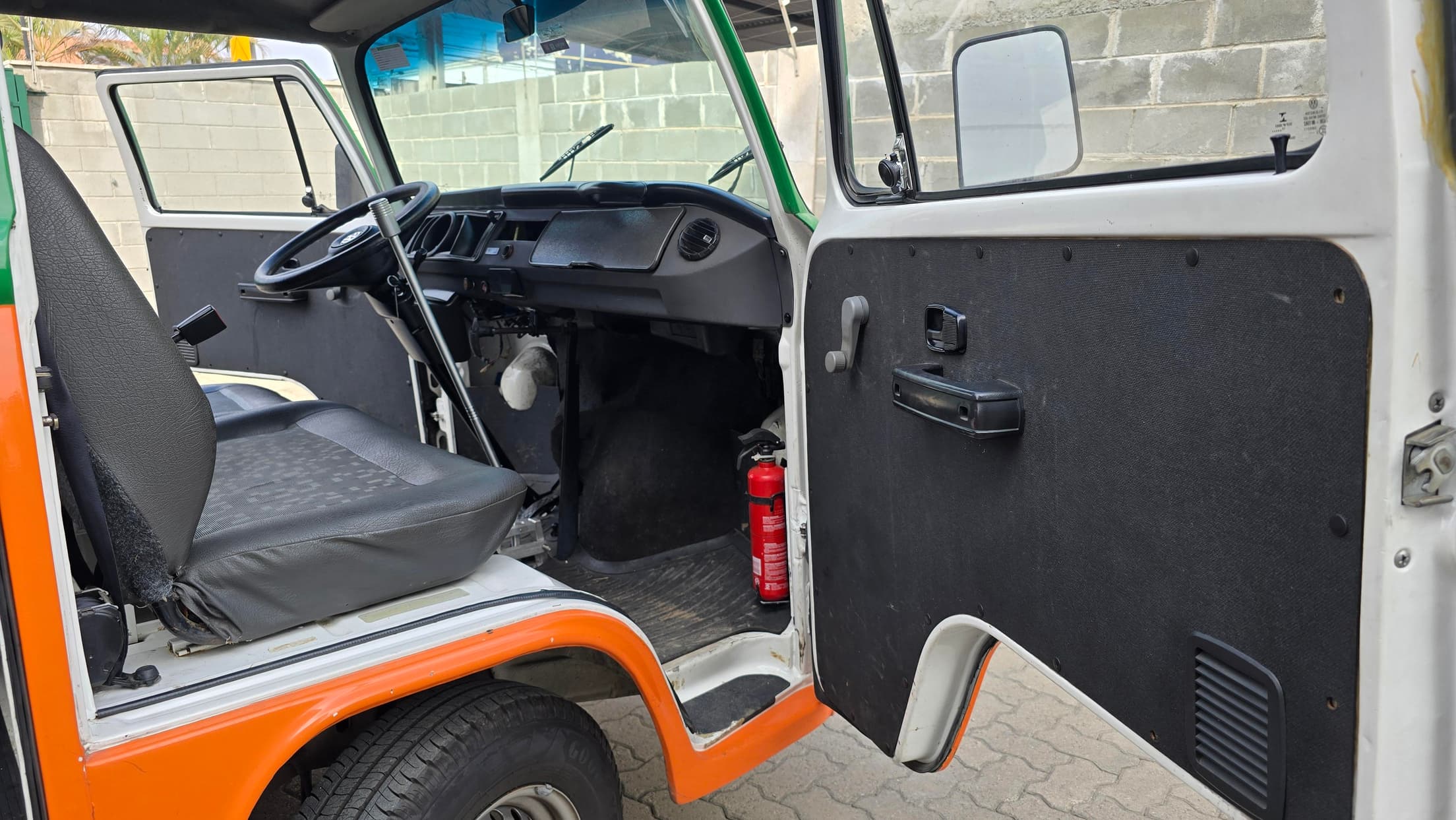 Volkswagen Kombi 2013 — foto 6