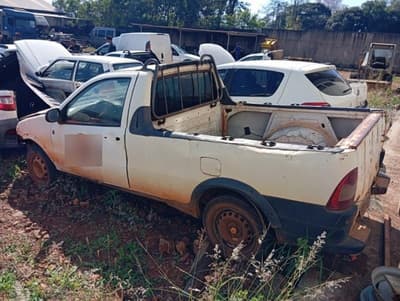 Fiat Strada 2012 — foto 13