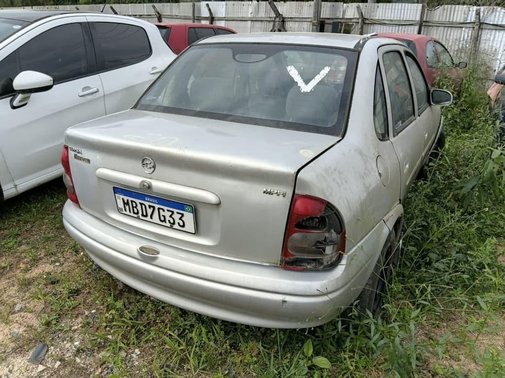 Chevrolet Gm/corsa Milenium 2001 — foto 10