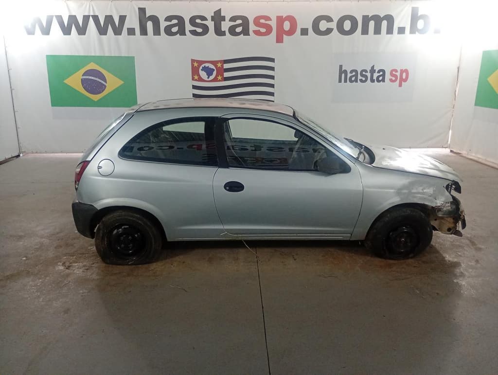 Chevrolet Celta 2P Life 2007, prata