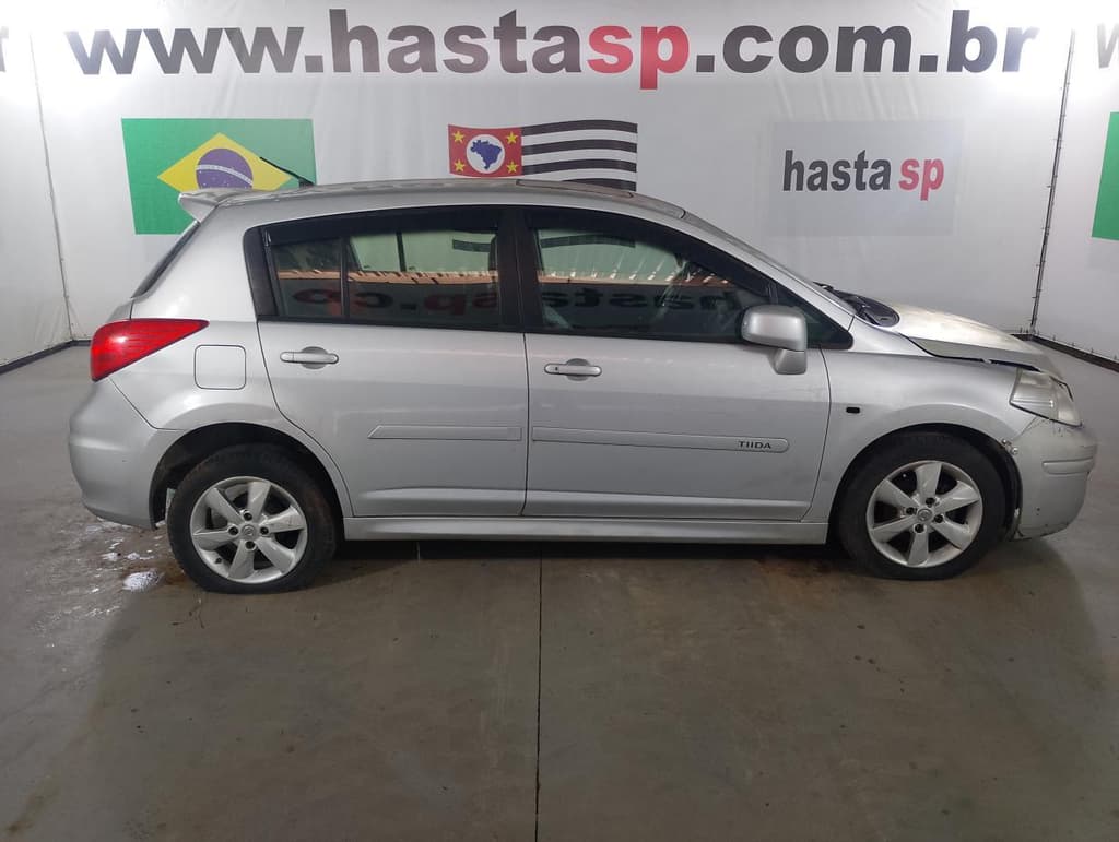 Nissan Tiida 18sl Flex 2012 — foto 2