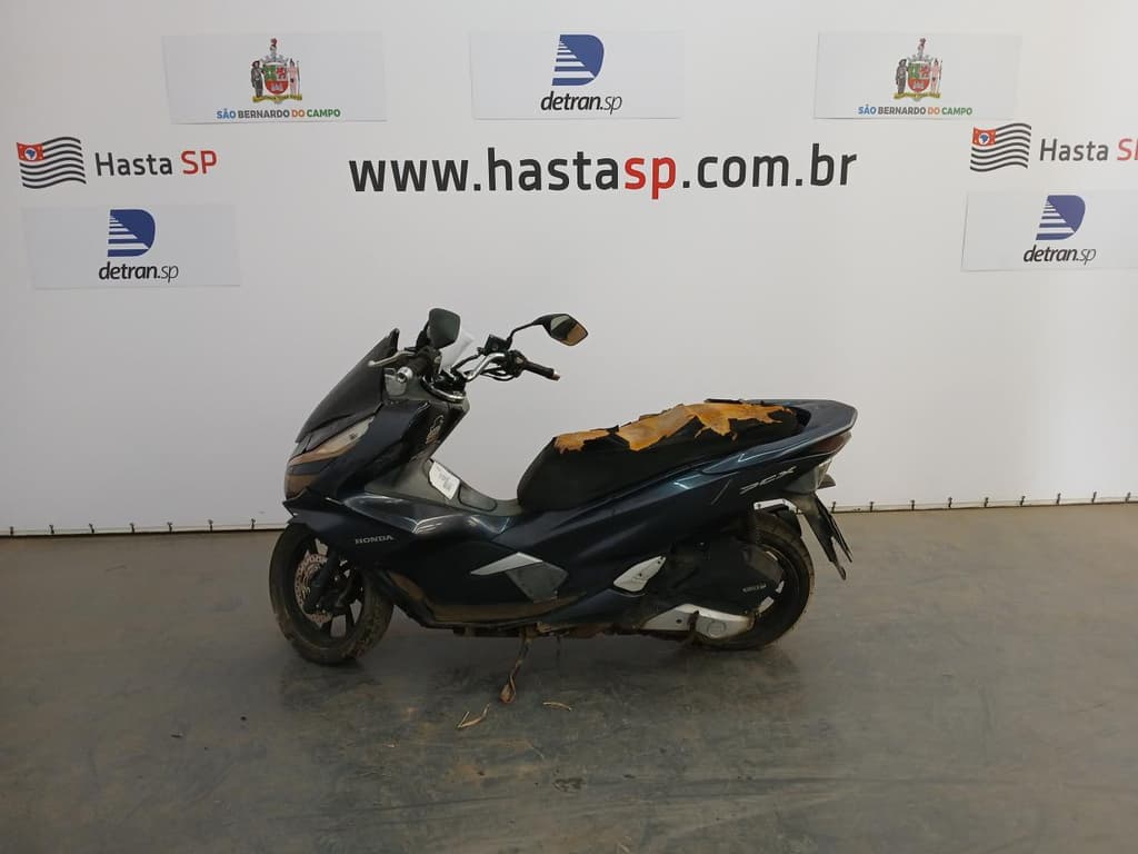 Honda PCX 150 ABS 2021, cinza
