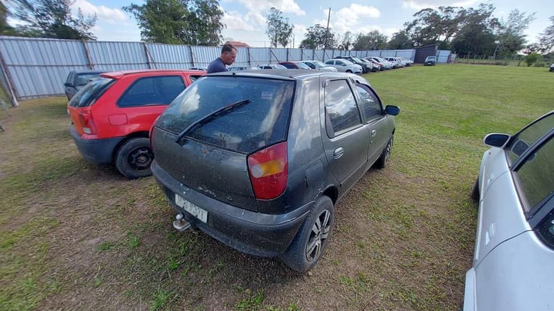 Fiat Fiat/palio Young 2001