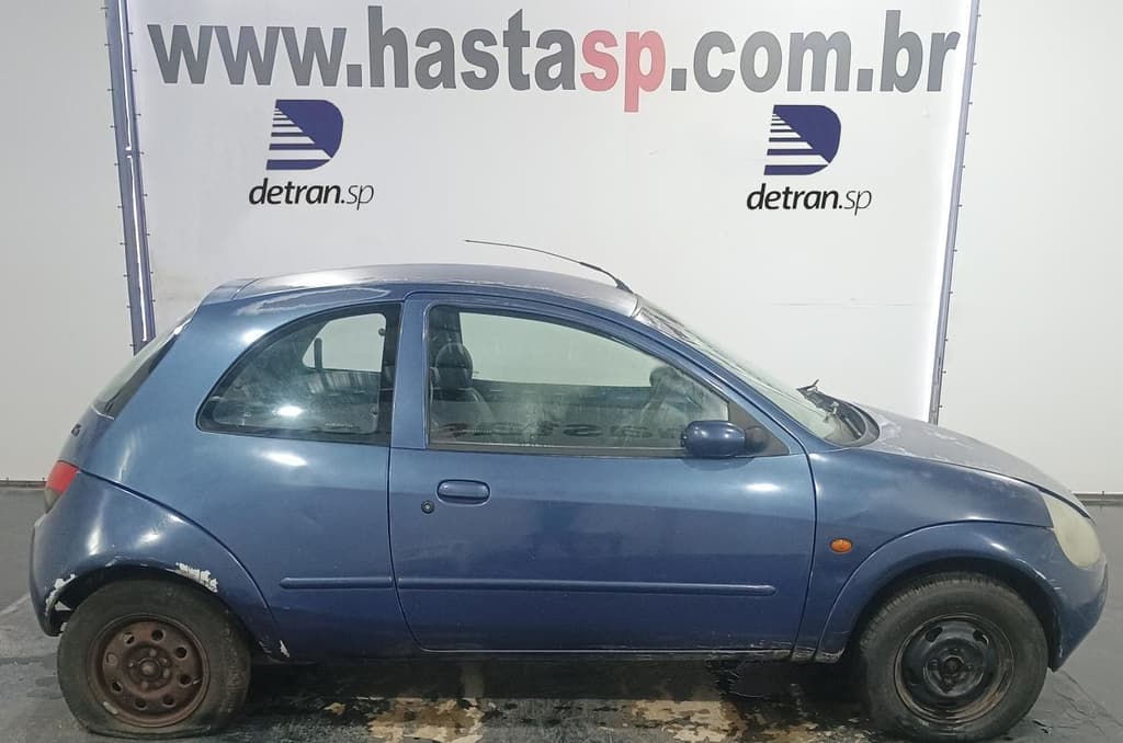 Ford KÁ 1999 — foto 1
