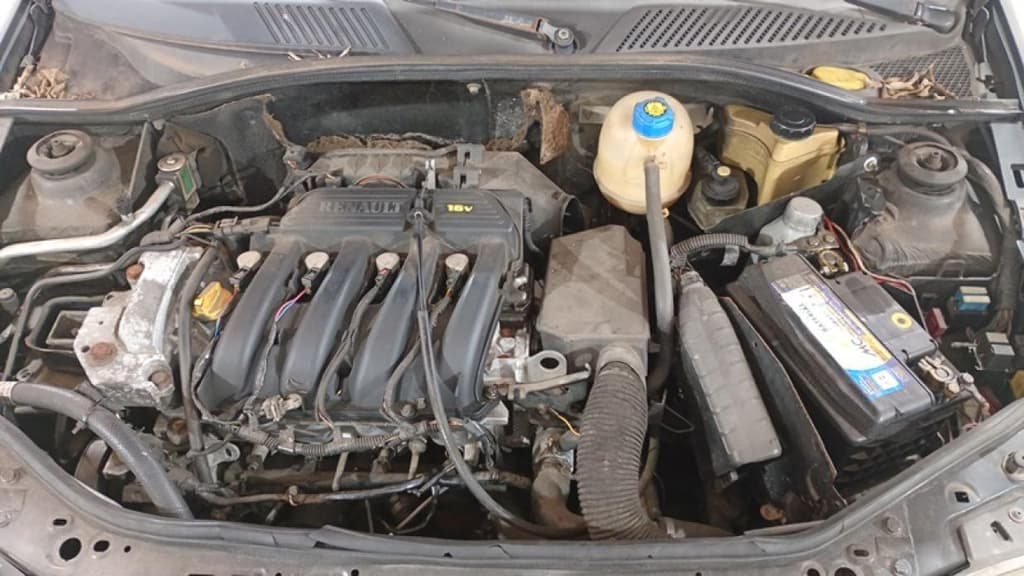Renault Clio RN 1.6 16V 2001 — foto 6