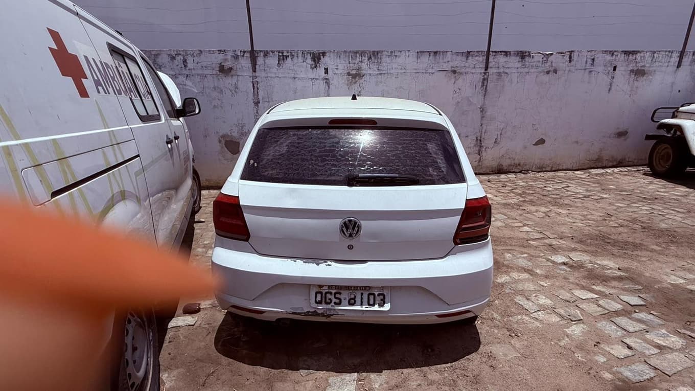 Volkswagen Gol Hatch Branco - 2017 — foto 2