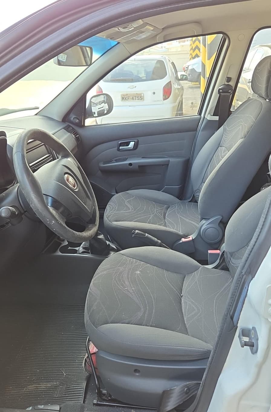 Fiat Siena EL 1.4 Flex de 2016 — foto 6