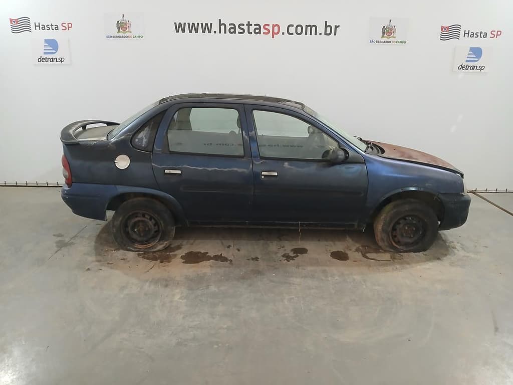 Chevrolet Corsa Wind 2001 — foto 1