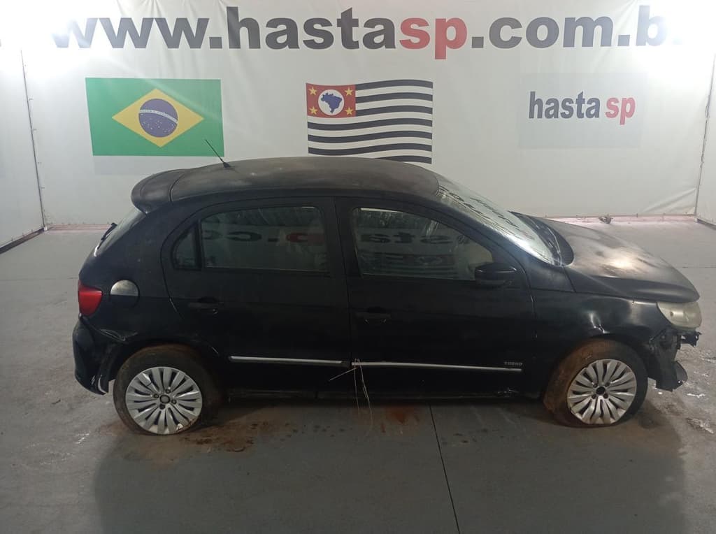 Volkswagen GOL 1.0 2011, preta