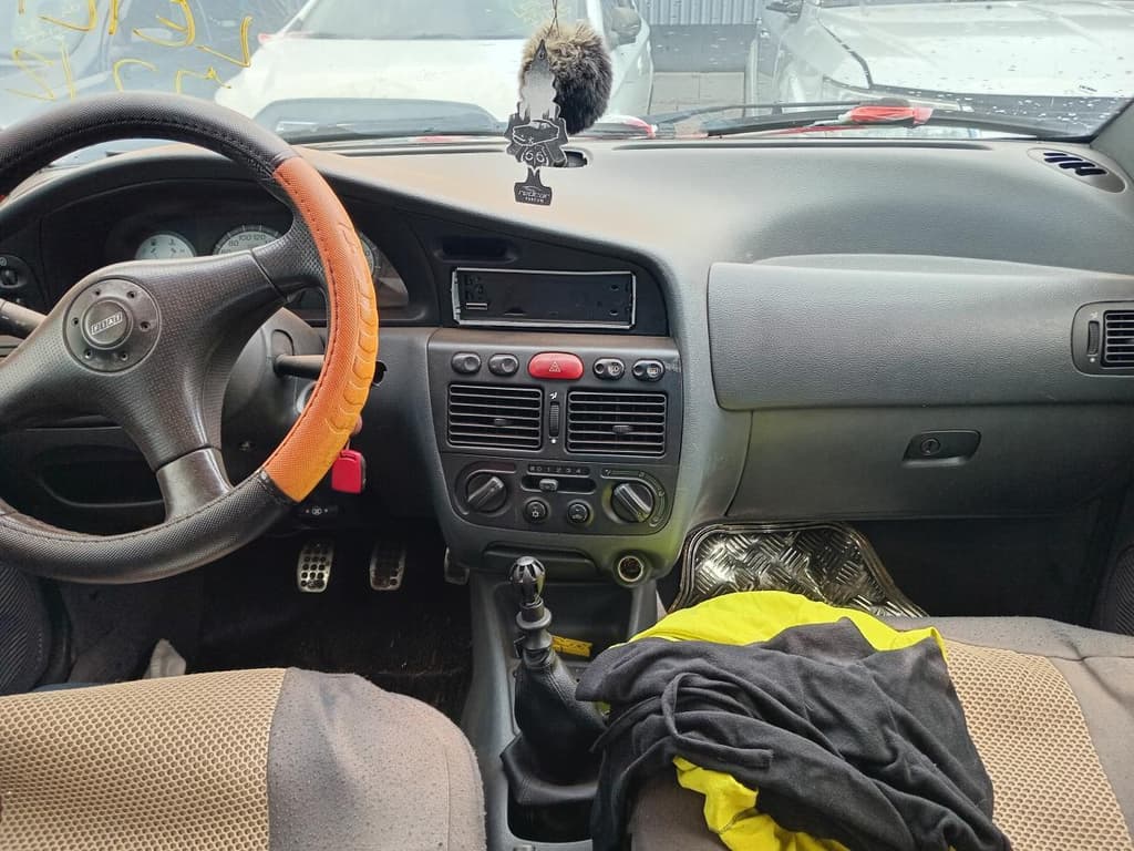 Fiat Palio Weekend Sport 1998 — foto 3