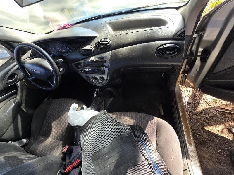 Ford Focus 1.6l FC 2006 — foto 2