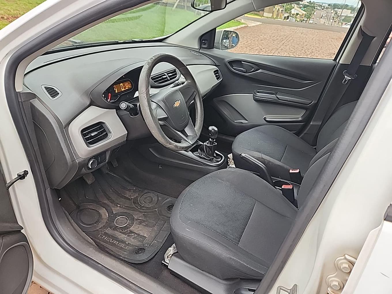 Chevrolet Onix 10mt Joye 2018 — foto 46