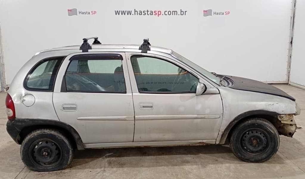 Chevrolet Corsa Milenium 2002 — foto 3