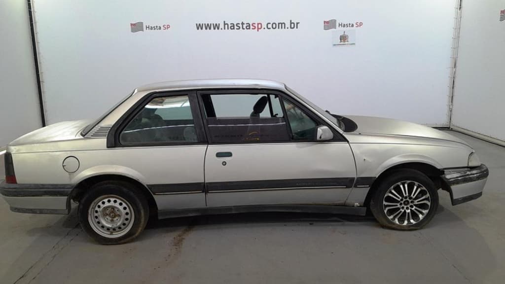 Chevrolet Monza Classic SE 1992 — foto 4