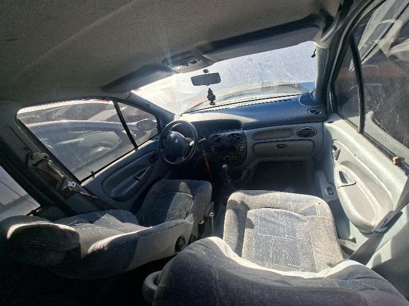 Renault Scenic RT 1.6 16 2000 — foto 3