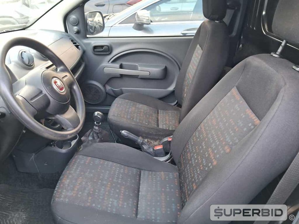 Fiat Fiorino Endurance 2021 — foto 8