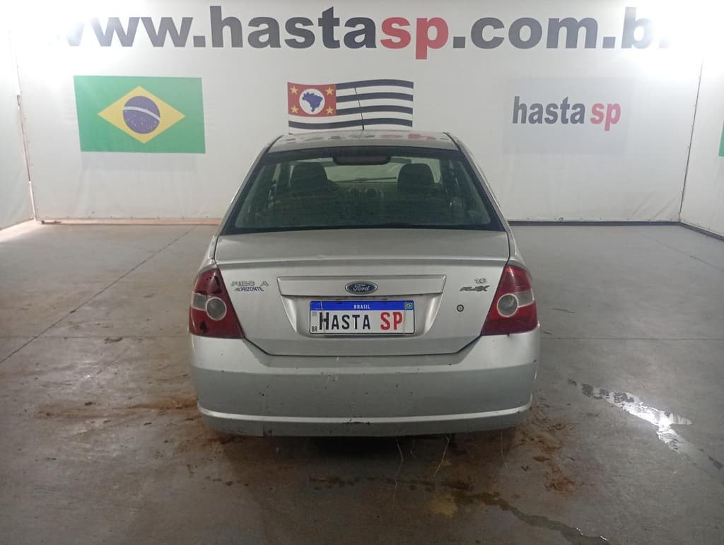 Ford Fiesta Sedan1.6flex 2006 — foto 1