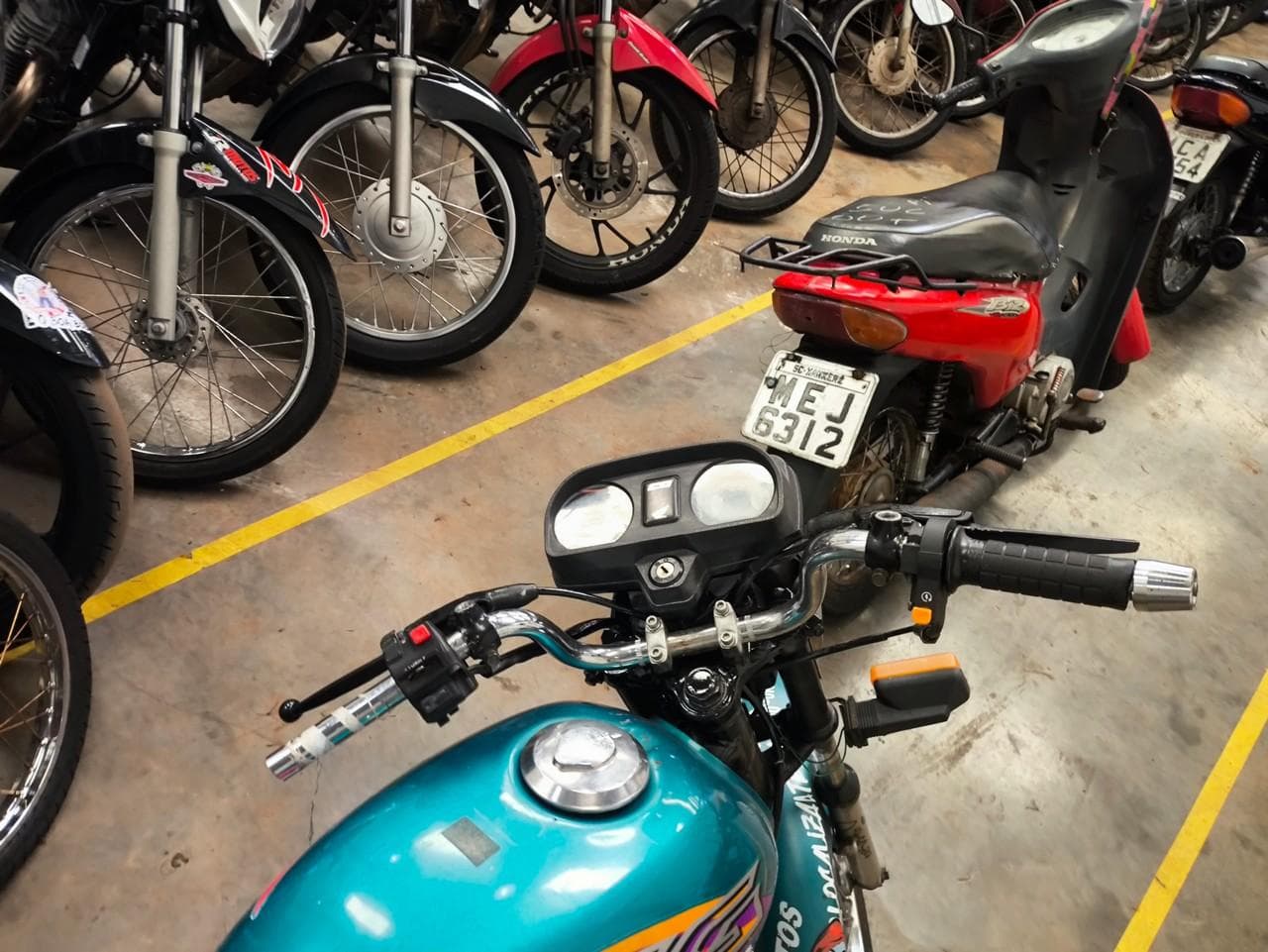 Honda CG 125 Cargo, 2000 — foto 1
