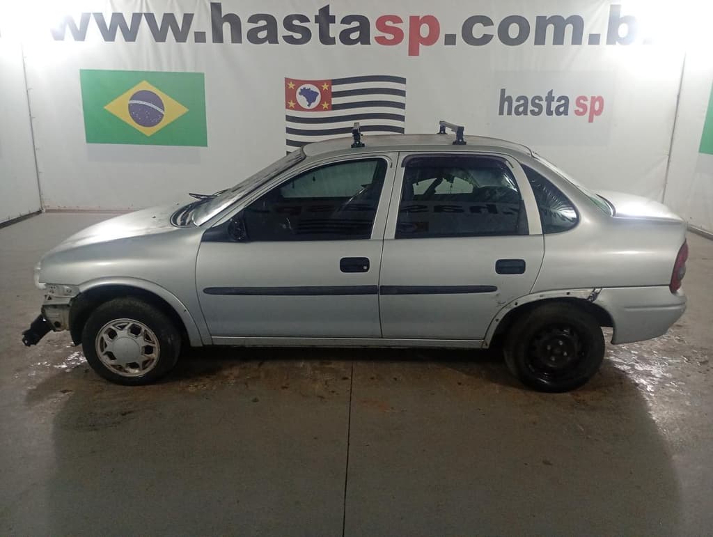 Chevrolet Corsa Classic 2004 — foto 1