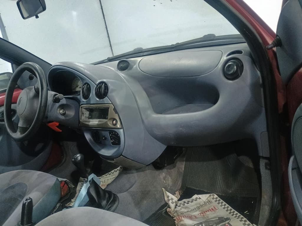 Ford KÁ 1998 — foto 5