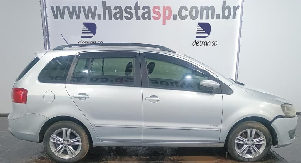 Volkswagen Space FOX 2014 — foto 1